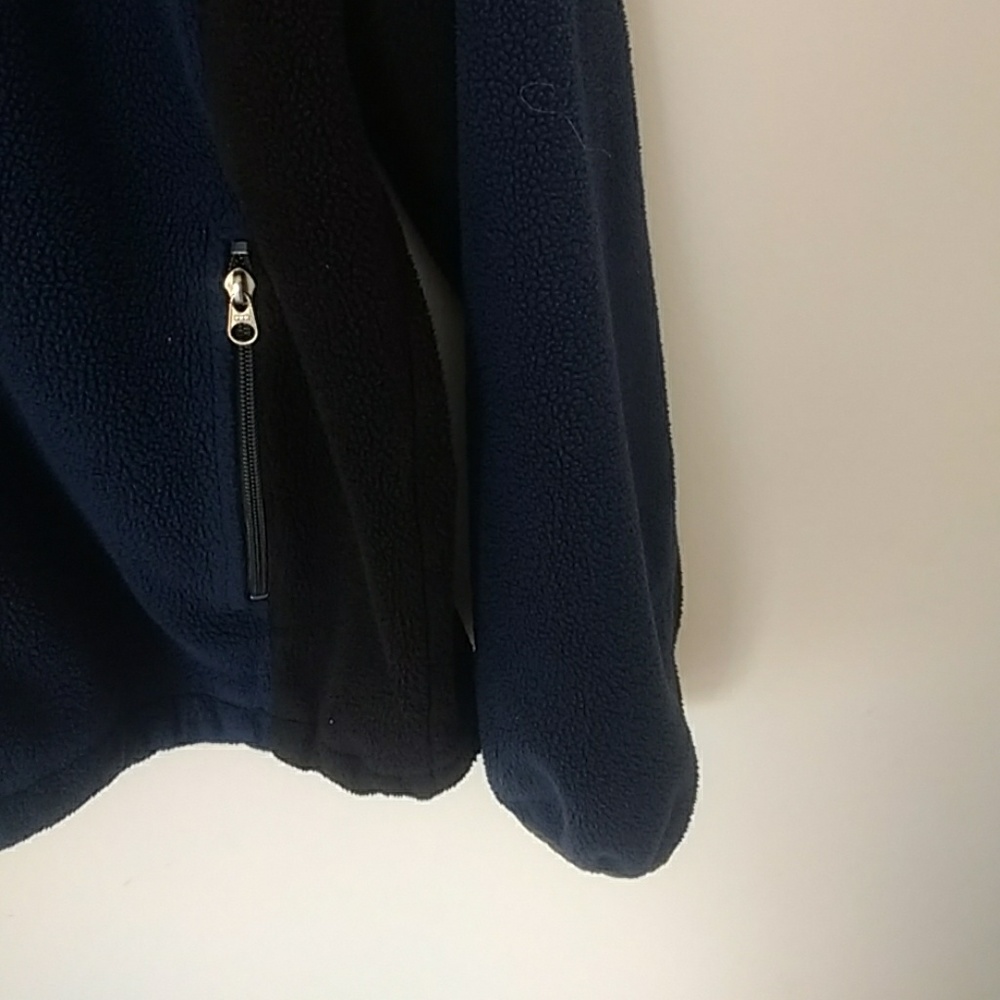GUC The North Face Navy and Black Fleece Jacket - Picture 3 of 7